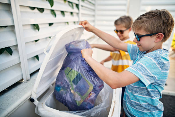 Best Construction Debris Removal  in Makaha, HI